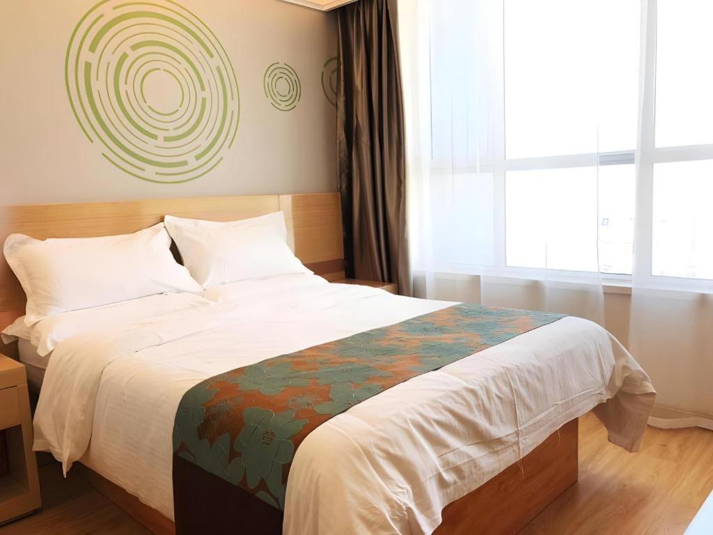 Greentree Inn Urumqi Airport Tianyi International City Exterior foto