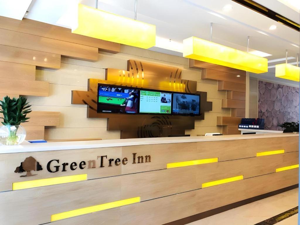 Greentree Inn Urumqi Airport Tianyi International City Exterior foto