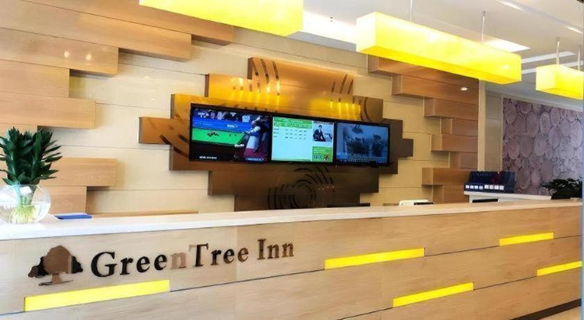 Greentree Inn Urumqi Airport Tianyi International City Exterior foto