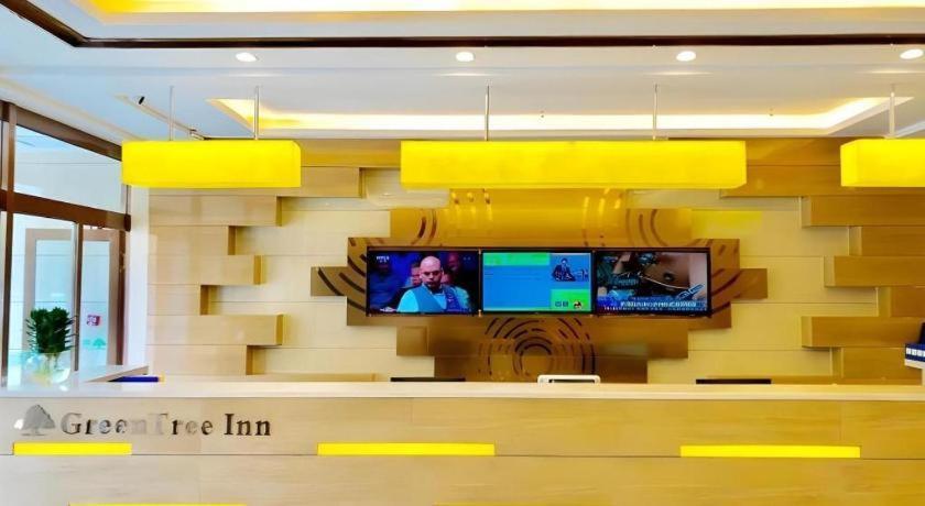 Greentree Inn Urumqi Airport Tianyi International City Exterior foto